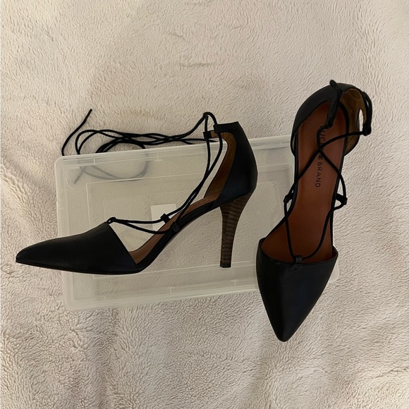 lucky brand black sabreena pump size 9.5 - Picture 11 of 12
